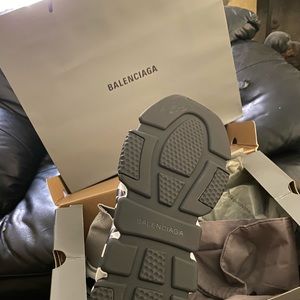 Men balenciaga